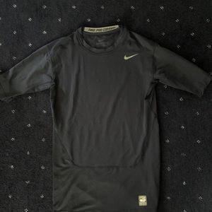 Nike navy compression half sleeve